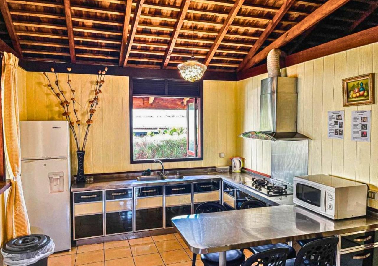Moorea Golf Lodge Maharepa  외부 사진